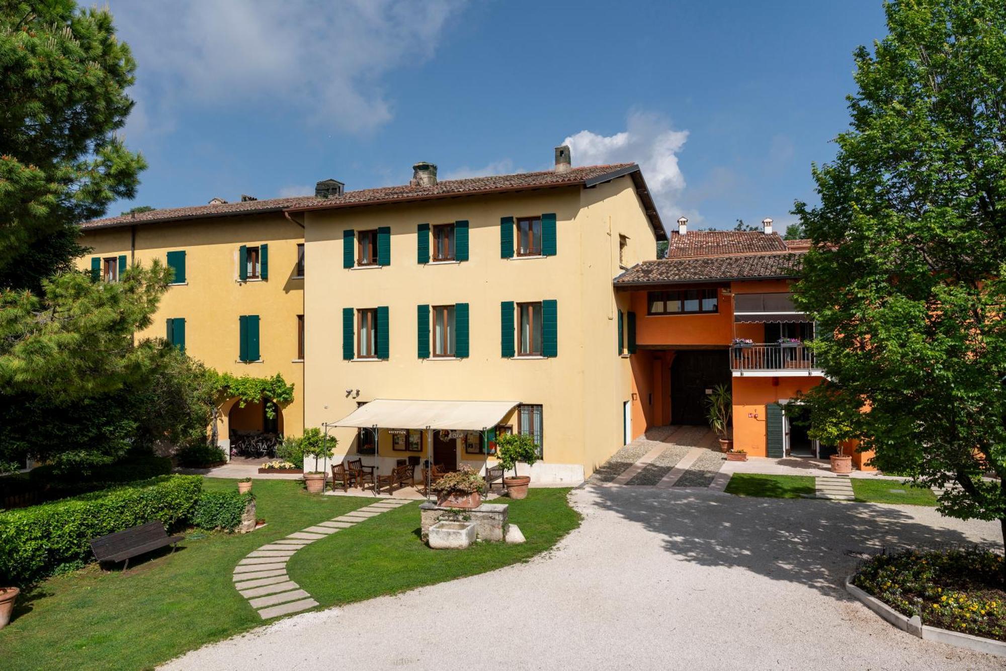 Agriturismo La Filanda مانربا ديل جاردا المظهر الخارجي الصورة